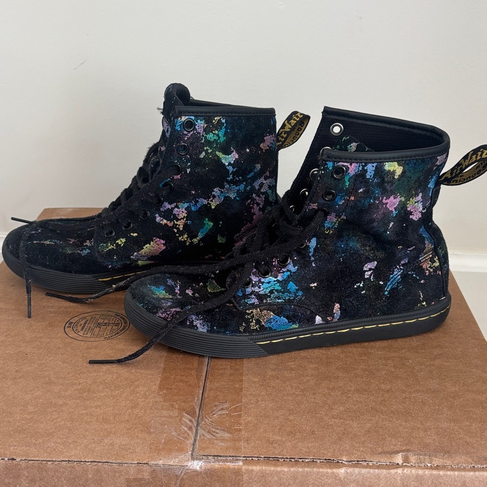 Black Multicolor High-Top Boots - Dr. Martens Style